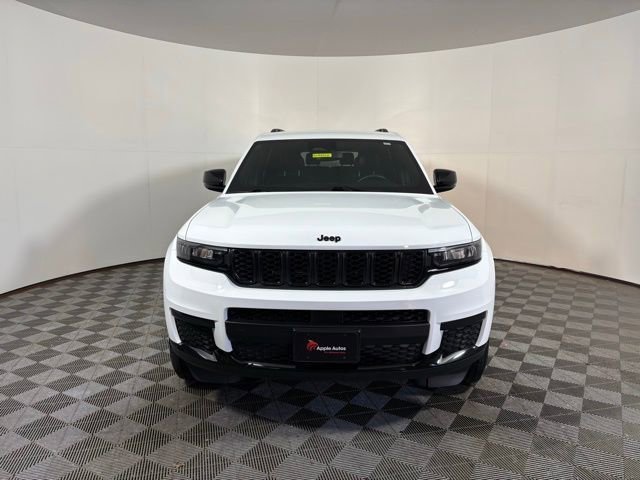 Used 2023 Bright White Clearcoat Jeep Altitude image 2