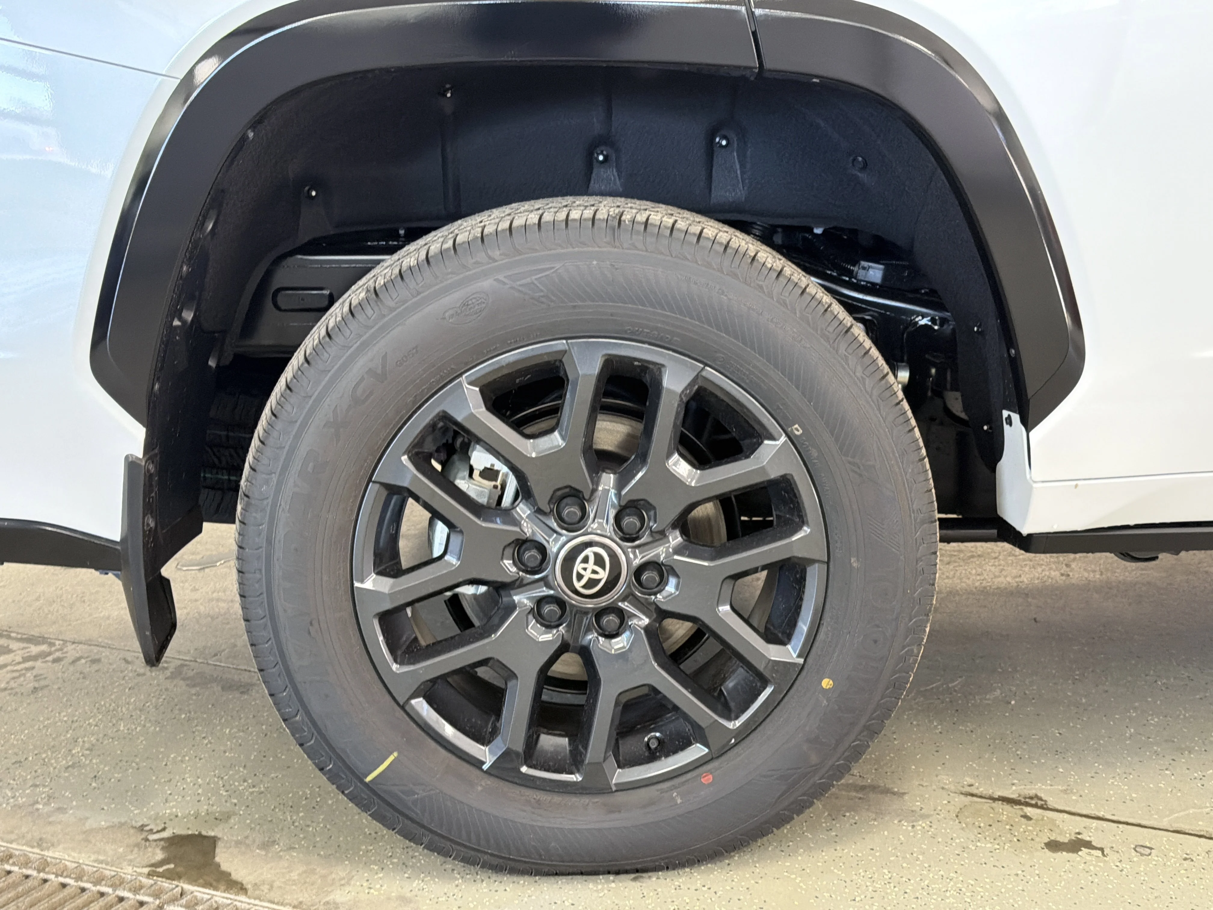 2026 Toyota Sequoia Platinum - Photo 49