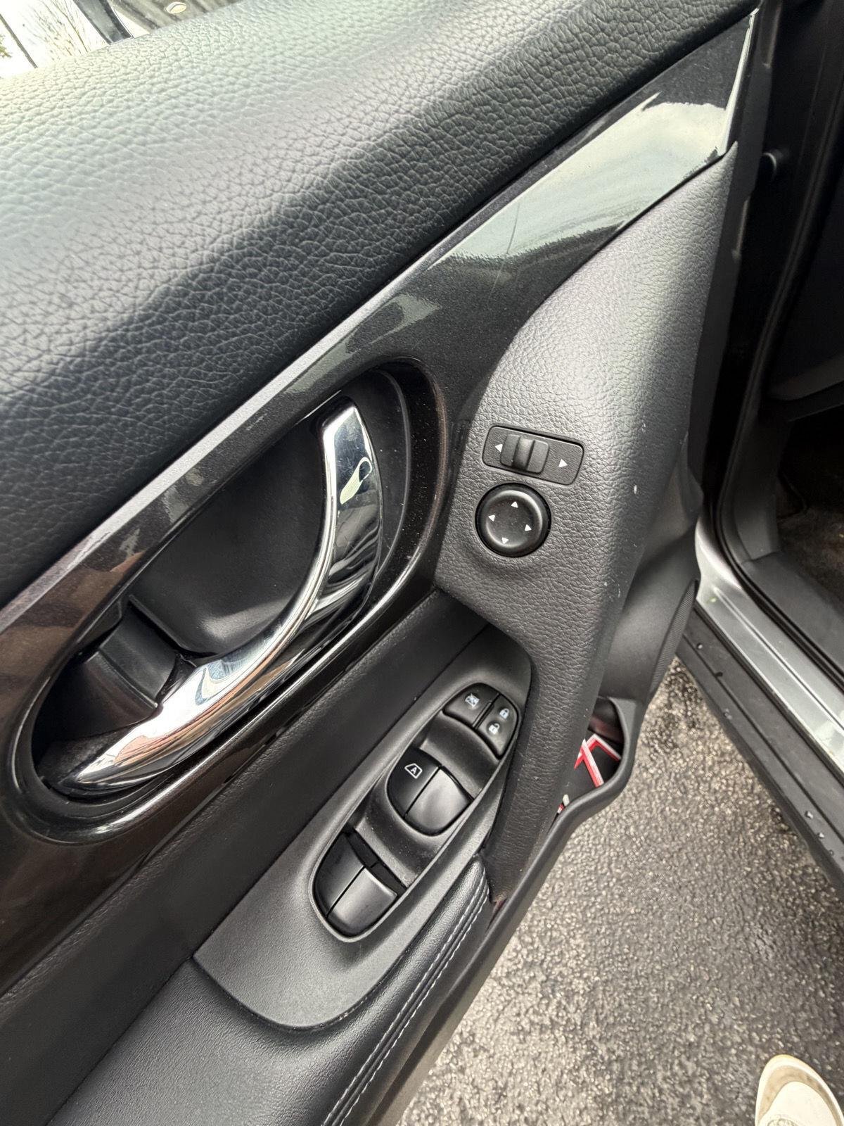 Used 2020 Gun Metallic Nissan SV image 14