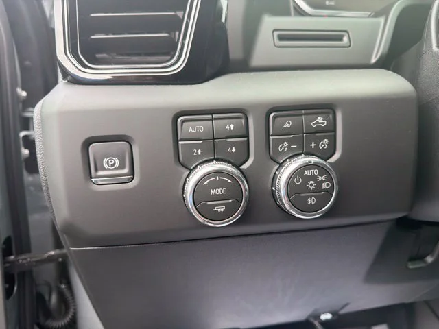 New 2026 Sterling Metallic GMC AT4 image 32
