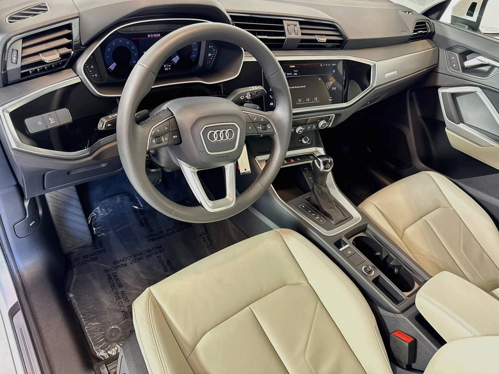 Used 2025 Glacier White Audi S line Premium image 9