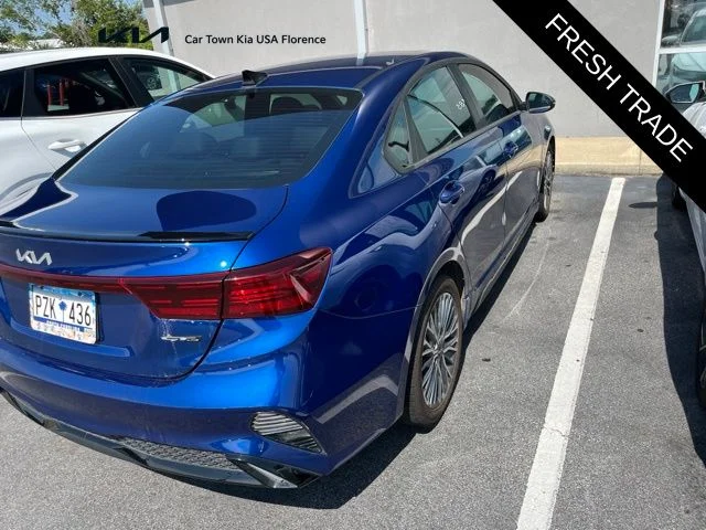 Certified Used 2024 Blue Kia GT-Line image 3