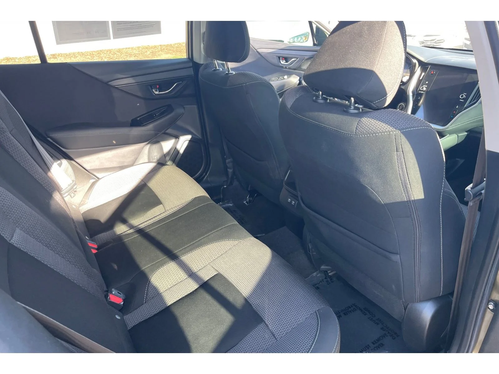 Used 2021 AUTUMN GREEN META Subaru Premium image 18