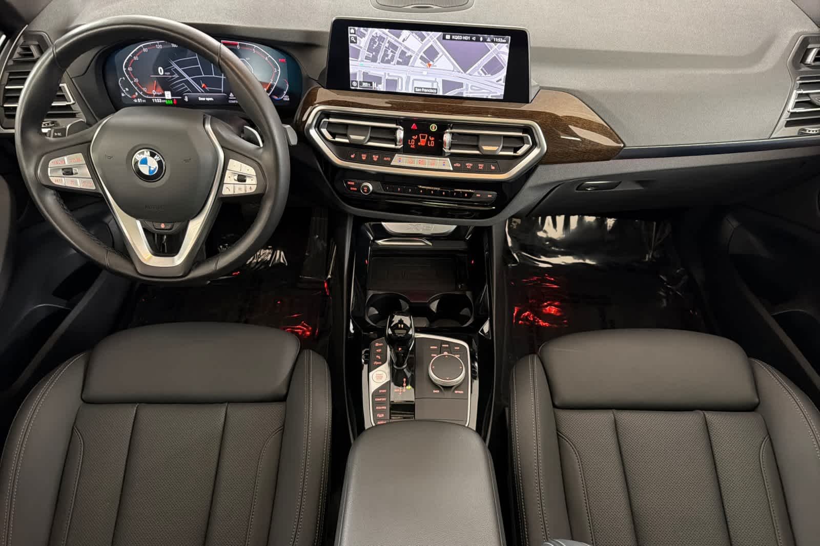 Used 2023 Black Sapphire Metallic BMW xDrive30i image 3