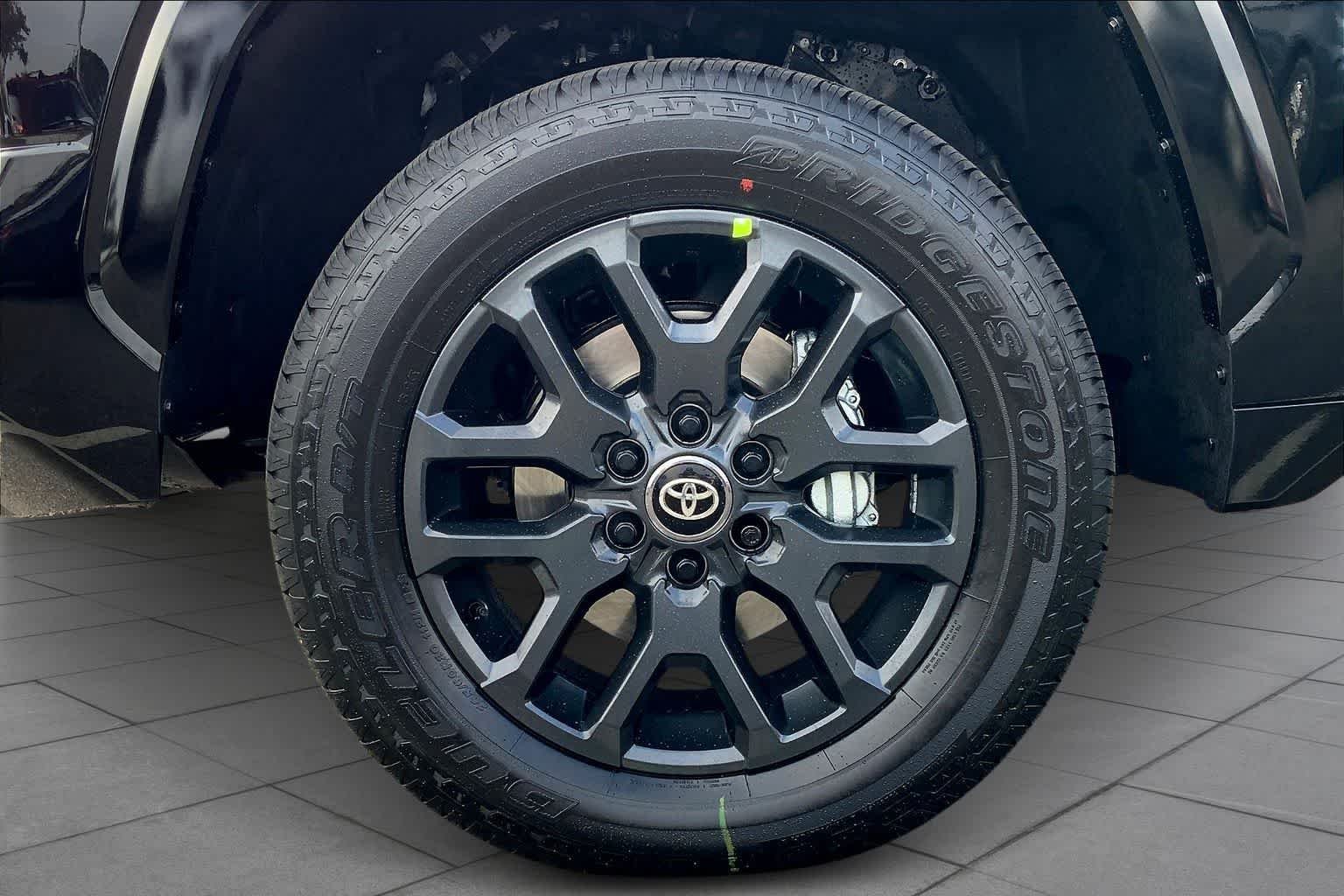 2026 Toyota Tundra Platinum - Photo 11
