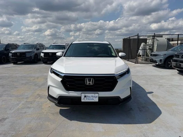 Used 2026 White Honda EX image 2