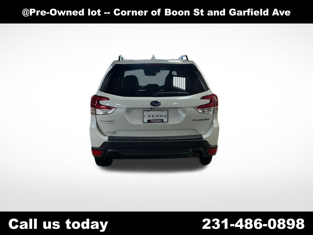 Used 2021 White Subaru Premium image 4