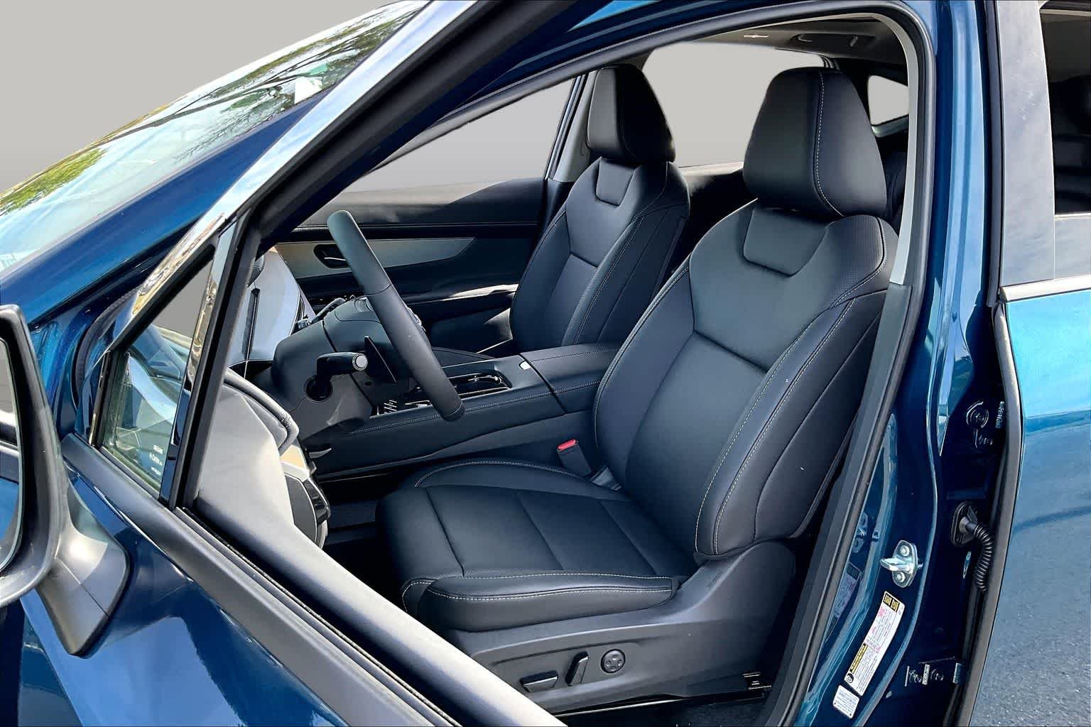 New 2026 AURORA BLU FANG Nissan SL image 9