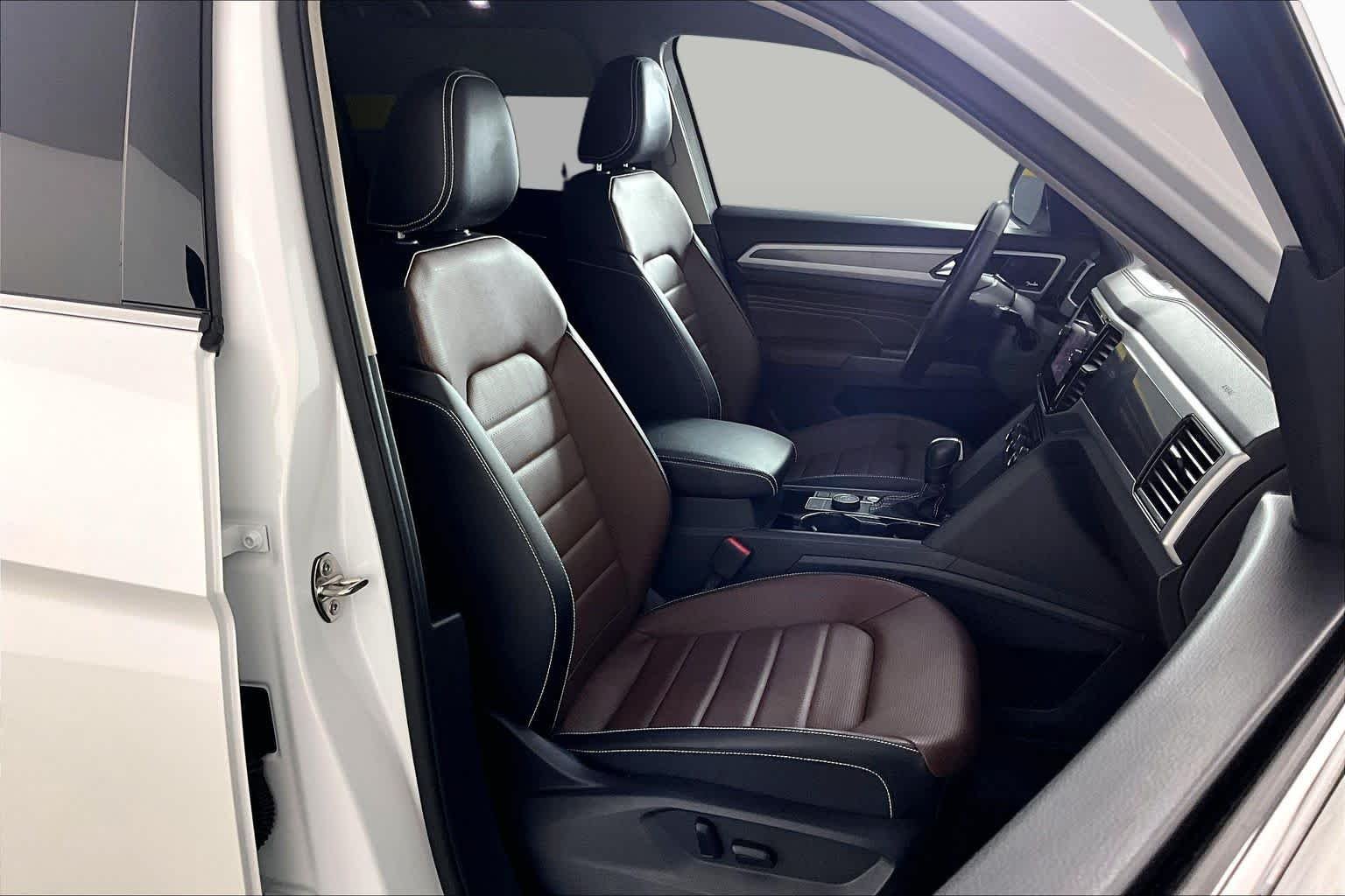 2023 Volkswagen Atlas SEL Premium R-Line - Photo 12