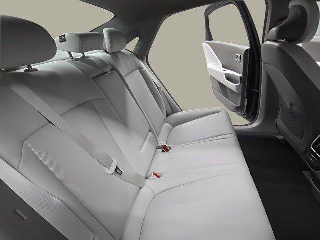 New 2025 Black Hyundai SEL image 18