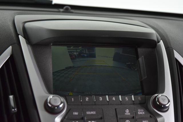 Used 2017 Red GMC SLE-2 image 39