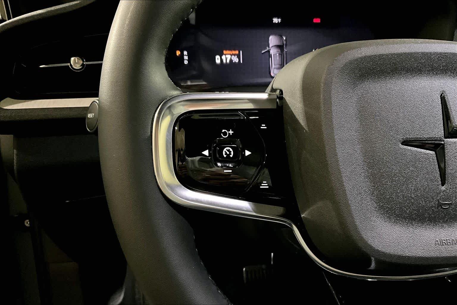 Used 2023  Polestar  image 22