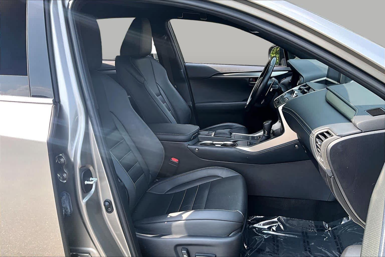 Used 2021 Atomic Silver Lexus F SPORT image 9