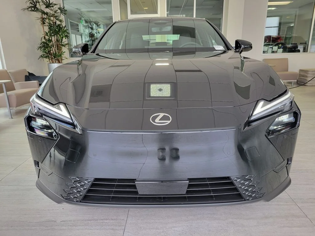 2026 Lexus ES BEV 350e Premium - Photo 7