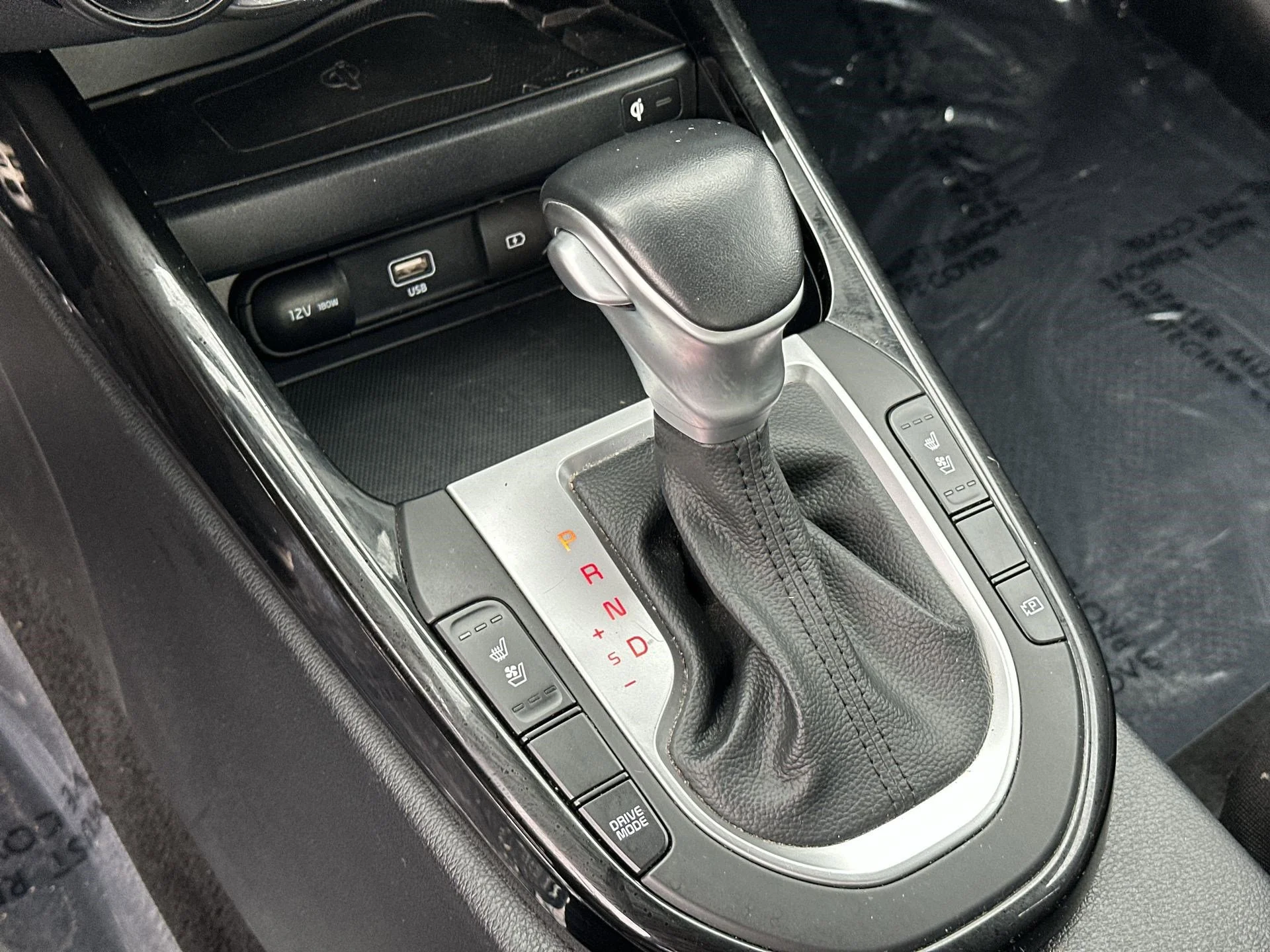 Certified Used 2024 Gravity Gray Kia GT-Line image 19