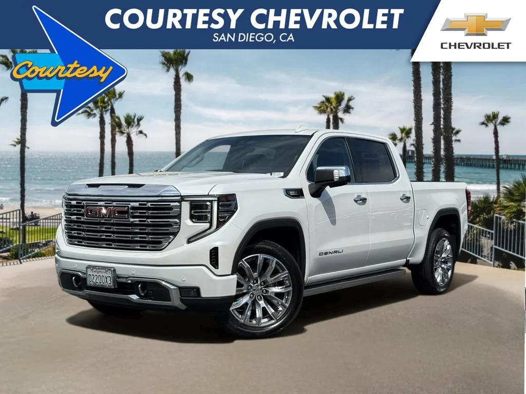 Used 2024 White Frost Tricoat GMC Denali image 1