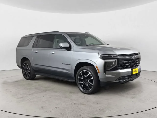 Used 2025 Sterling Gray Metallic Chevrolet RST image 3