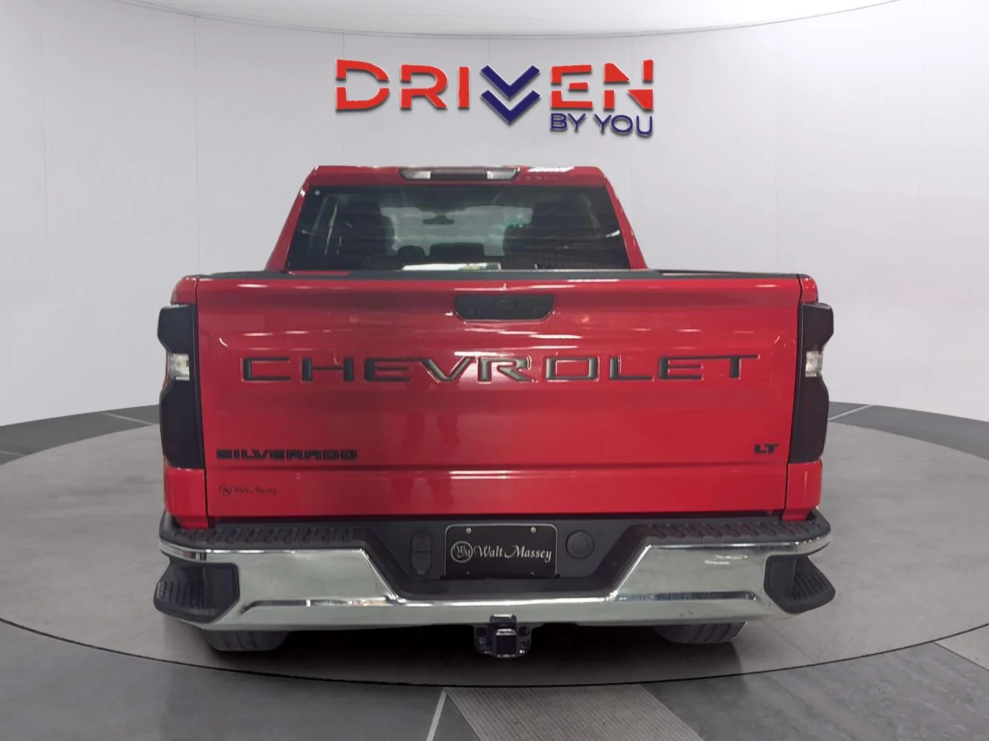 Used 2022 Red Hot Chevrolet LT (2FL) image 4