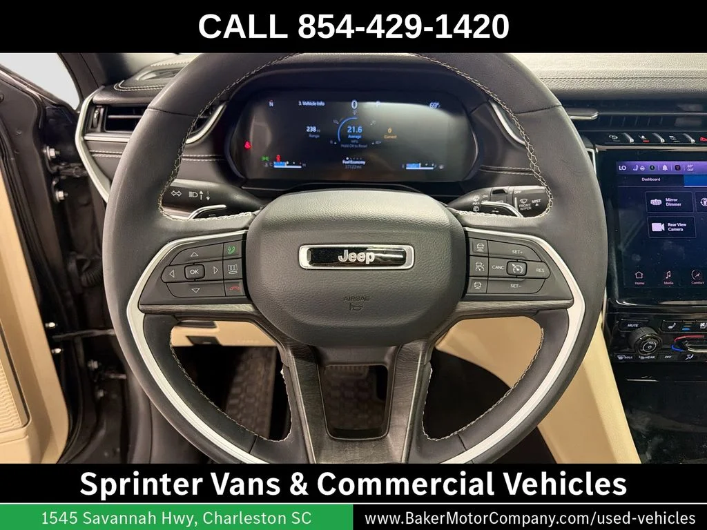 Used 2025 Gray Metallic Jeep Limited image 12