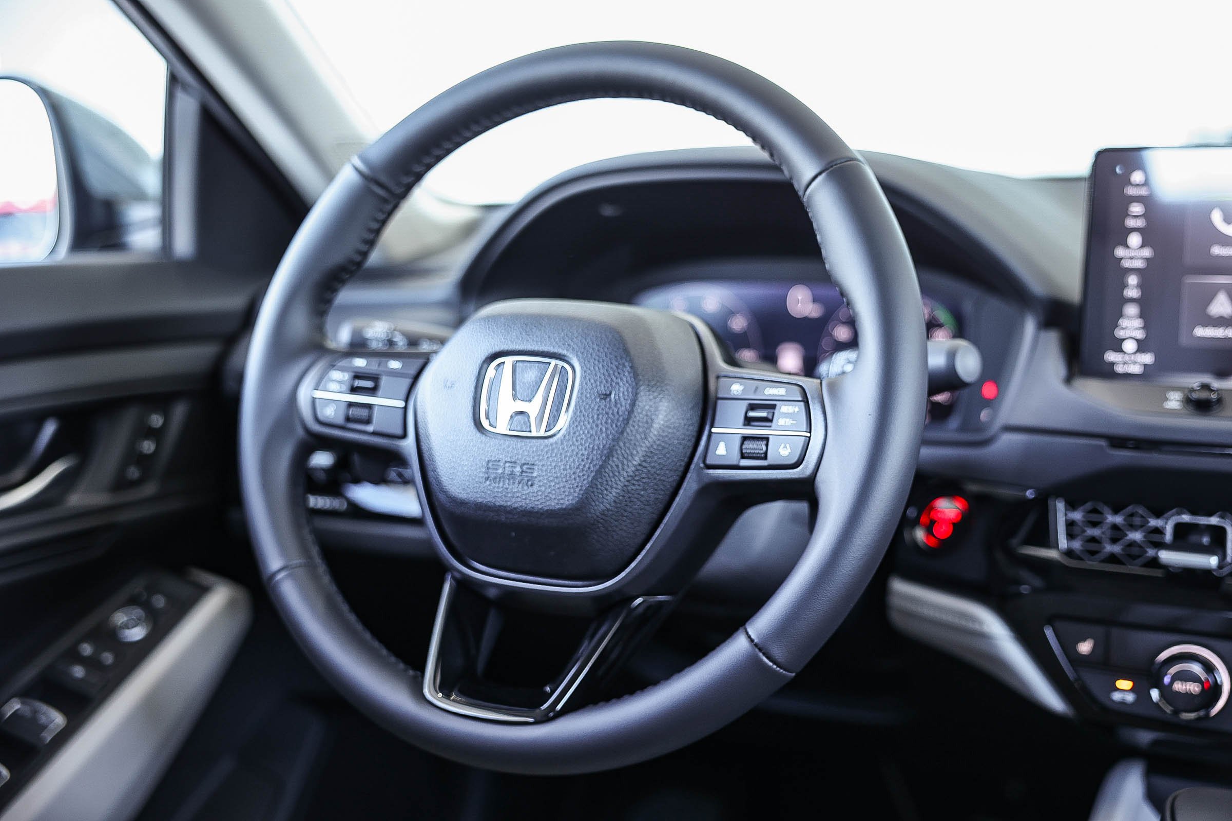New 2026 Platinum White Pearl Honda EX-L Sedan image 19