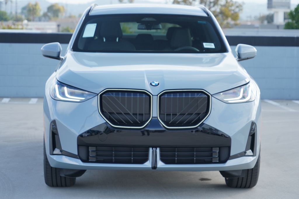 New 2026 Brooklyn Grey Metallic BMW 30 xDrive image 2