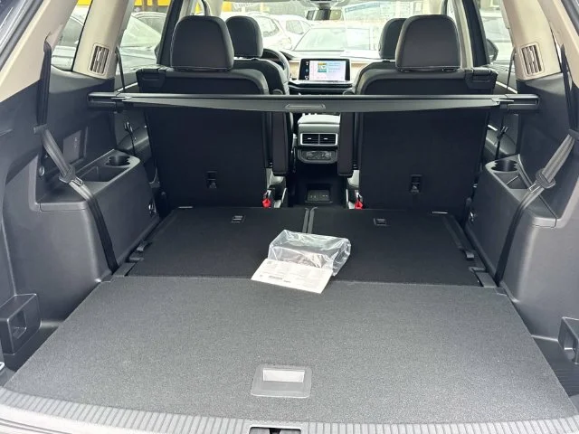 2026 Volkswagen Atlas photo 5