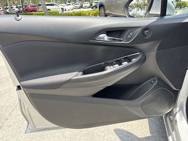 Used 2018 Silver Chevrolet LT image 13