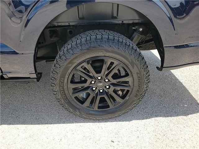 Used 2024 Antimatter Blue Metallic Ford Platinum 4x4 SuperCrew Cab 5.5 ft. box 145 in. WB image 8