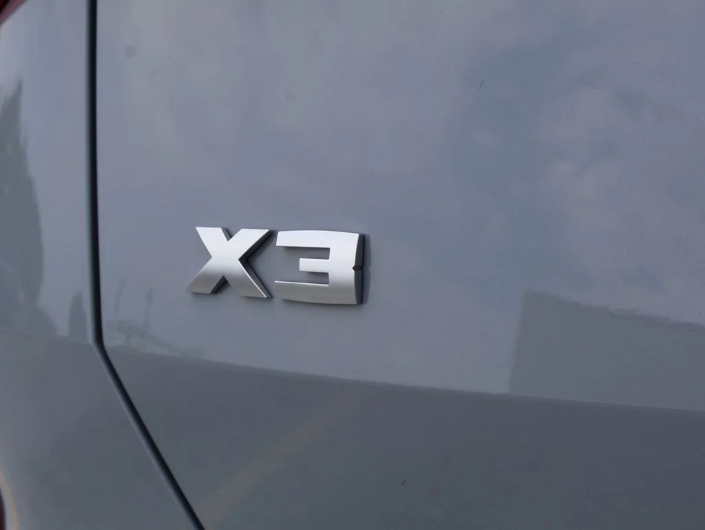 Used 2026 Brooklyn Gray Metallic BMW M50 xDrive image 8