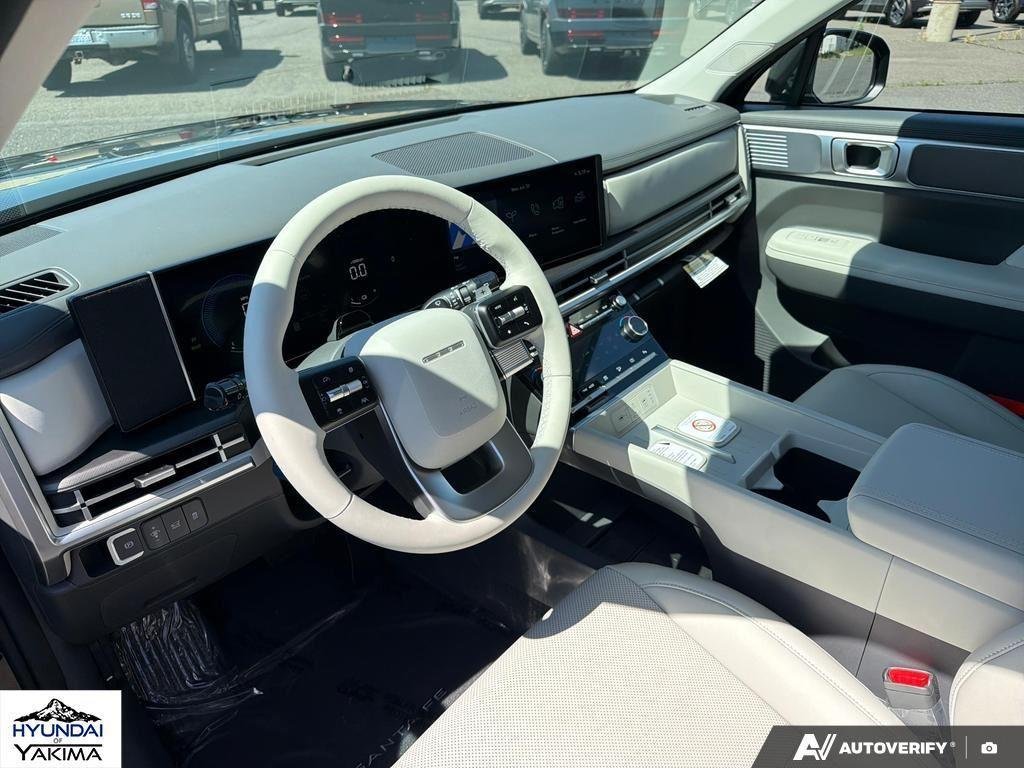 New 2026 Phantom Black Hyundai SEL image 13