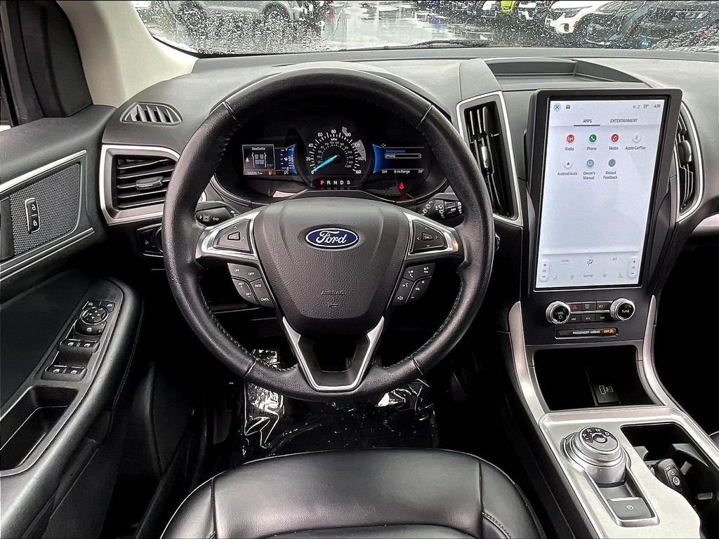 Used 2023 Black Ford SEL image 16