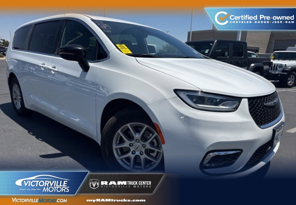 2025 Chrysler Pacifica Select FWD