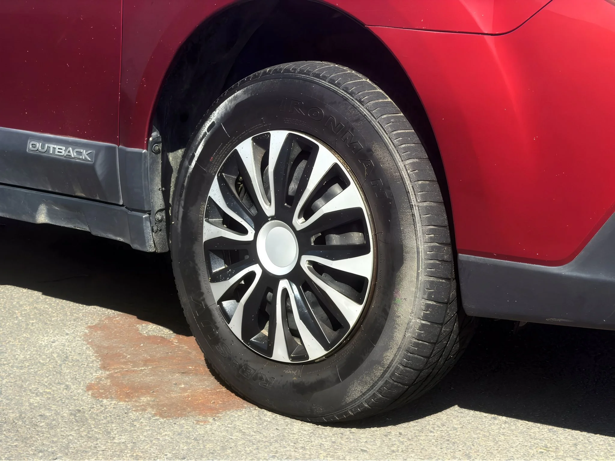 Used 2013 Venetian Red Pearl Subaru 2.5i image 9