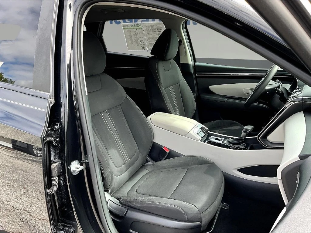 Certified Used 2024 Black Hyundai SEL image 30