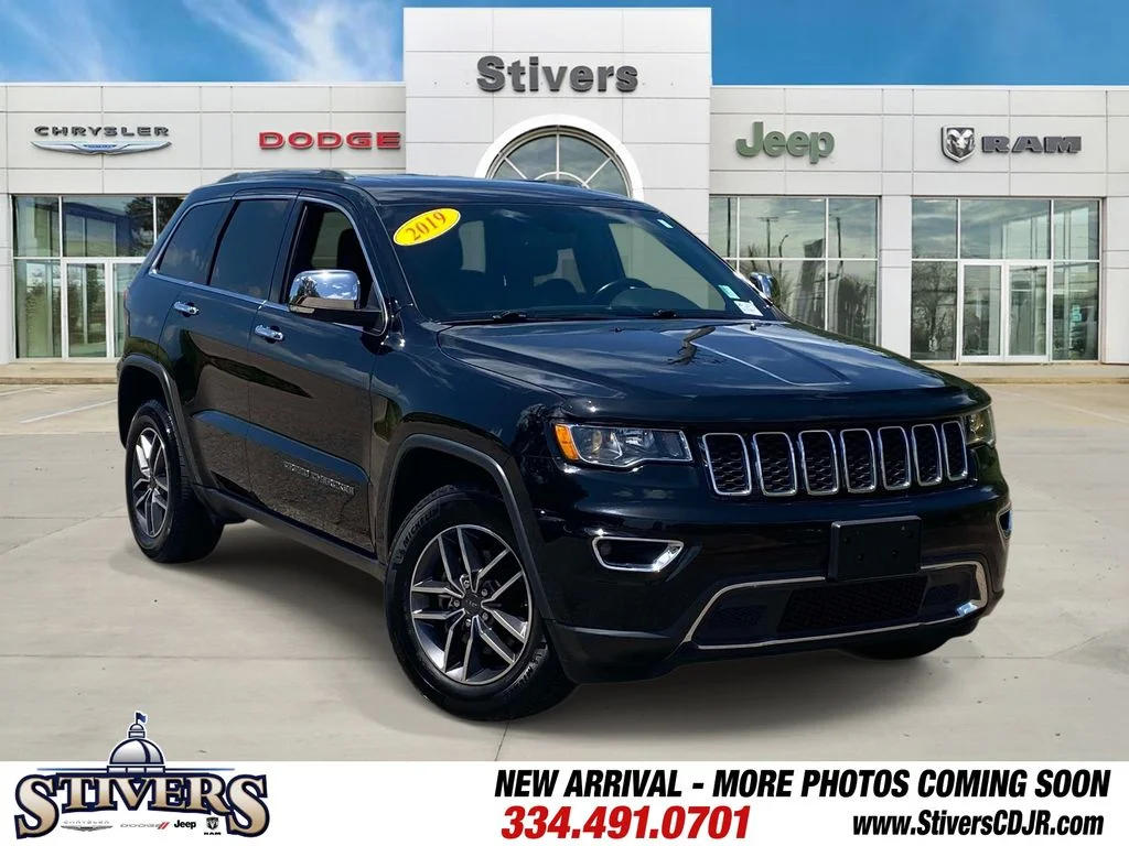 Used 2019 Black Jeep Limited image 1