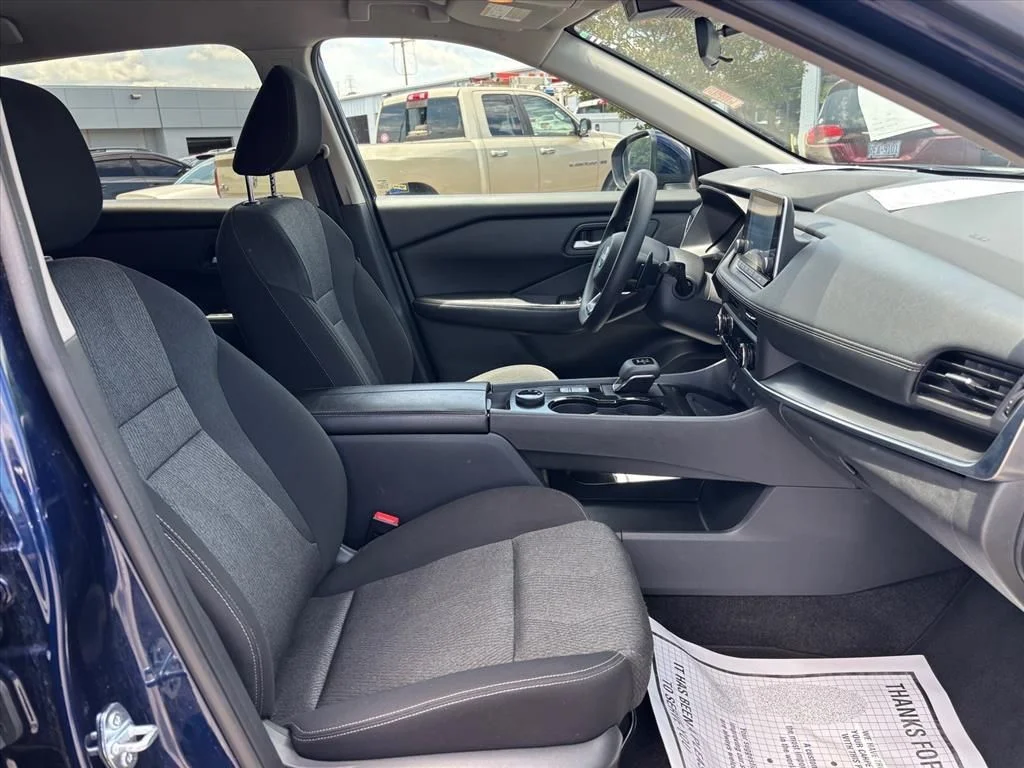 Used 2024 Blue Nissan SV image 14