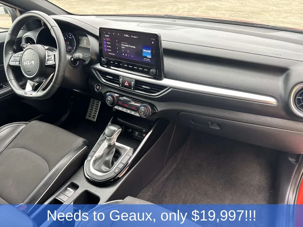 Used 2023 Red Kia GT-Line image 29