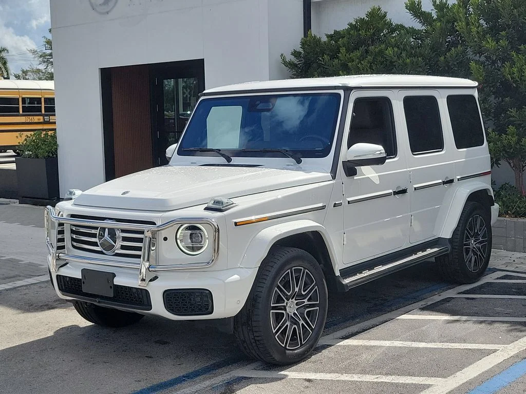 Used 2025 White Mercedes-Benz G 550 image 2