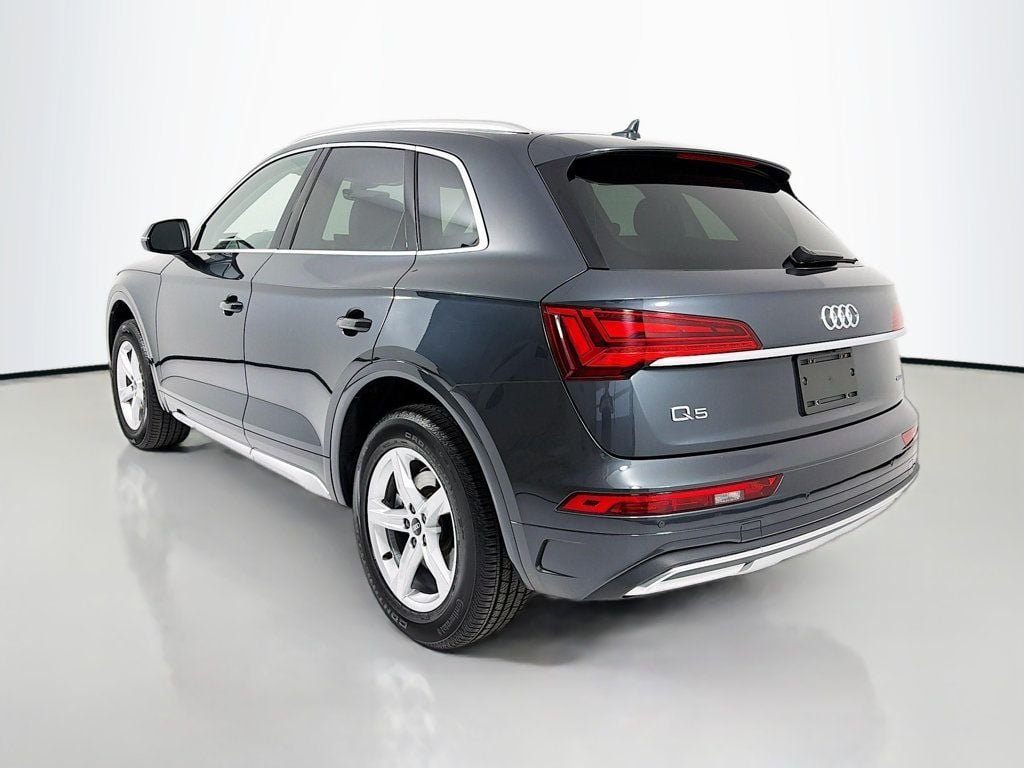 Used 2021 Manhattan Gray Metallic Audi Premium 45 TFSI quattro image 5
