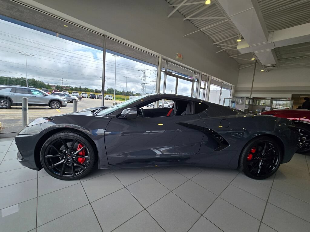 New 2027 Pitch Gray Metallic Chevrolet 1LT image 3