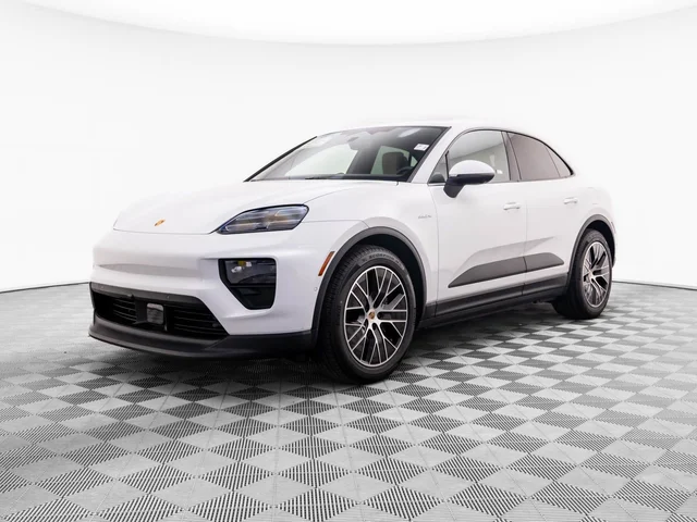 2026 Porsche Macan Electric 4