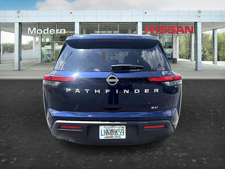 Used 2024 Deep Ocean Blue Pearl Nissan SV image 4