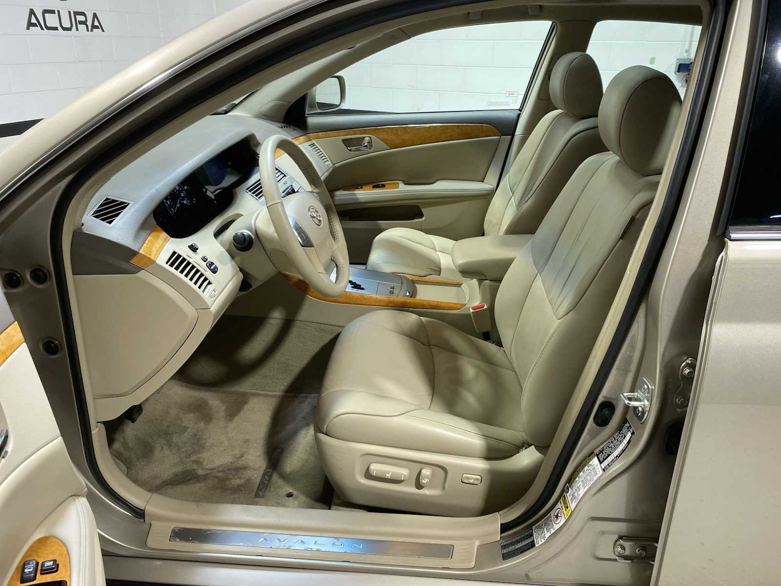 Used 2006 Toyota Avalon XLS with VIN 4T1BK36B96U071059 for sale in Verona, NJ