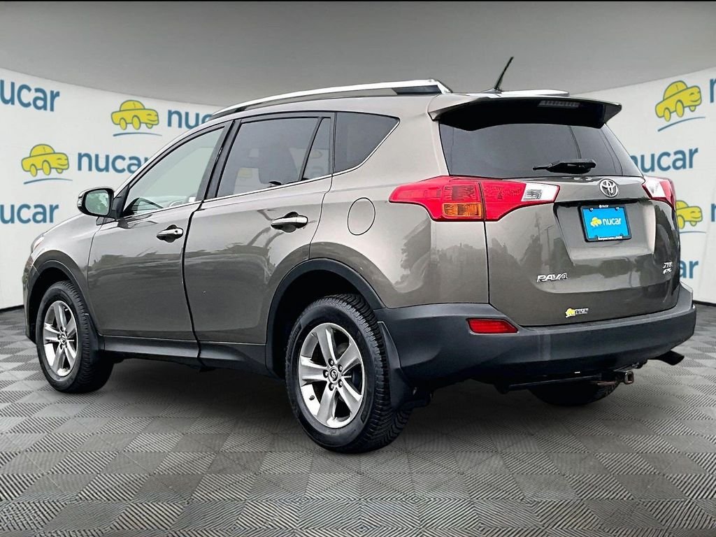 Used 2015 Brown Toyota XLE image 4