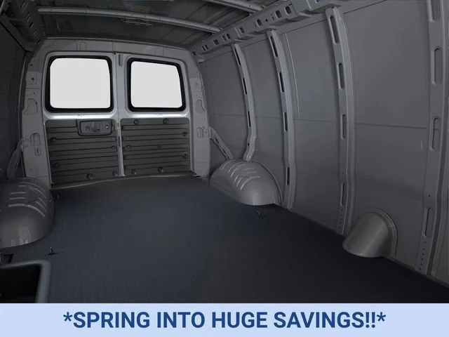 New 2025 Summit White Chevrolet WT image 17