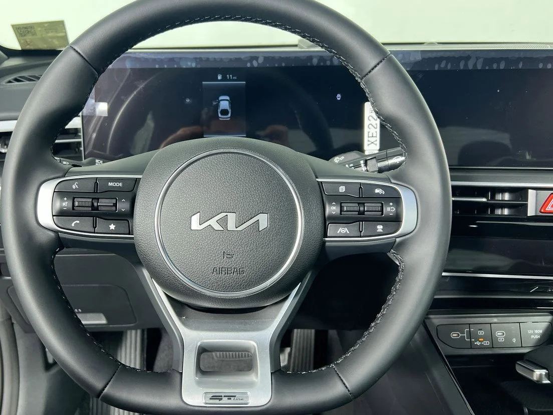 New 2026 Aurora Black Pearl Kia GT-Line FWD image 20