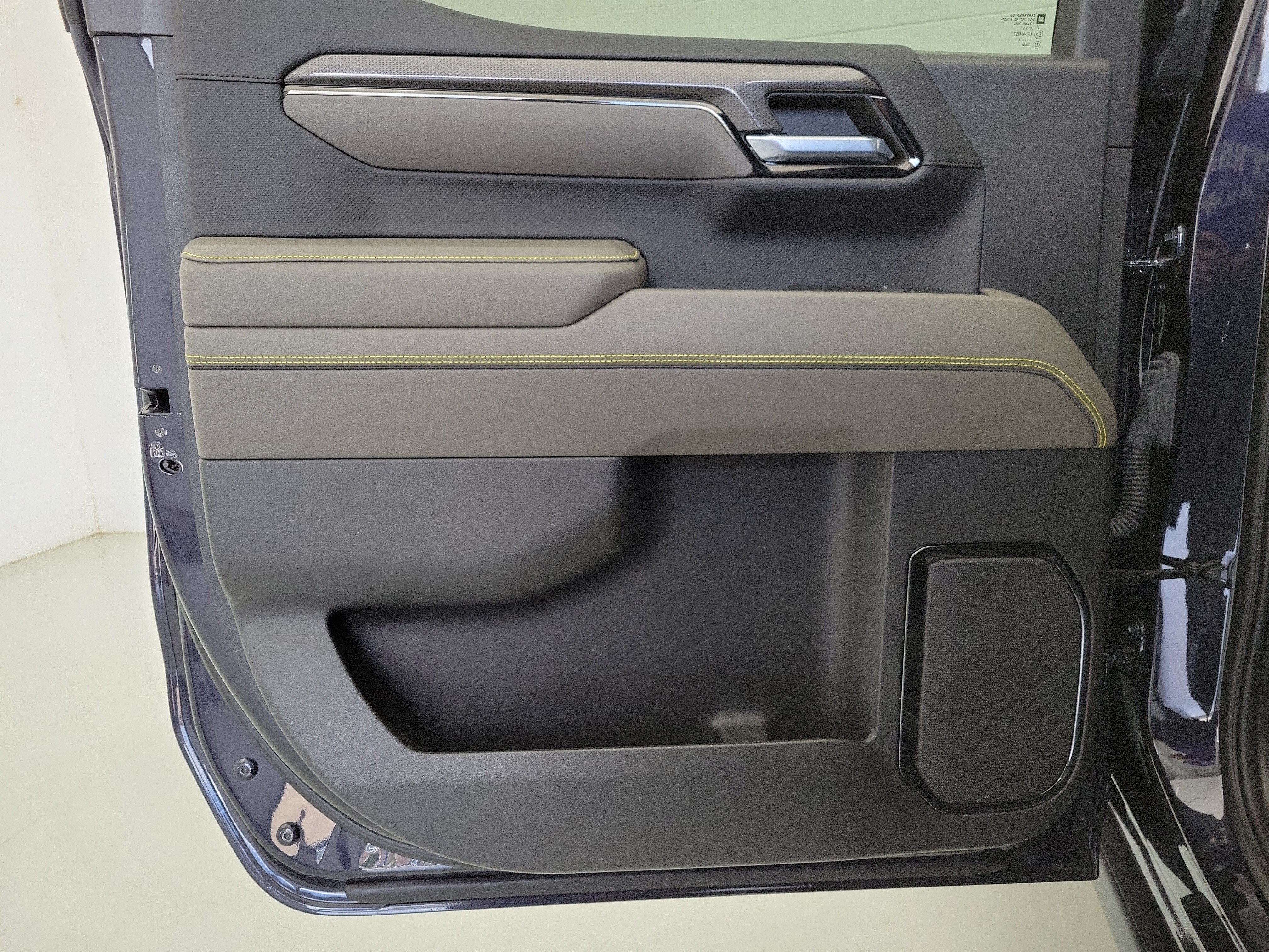Used 2023 Dark Ash Metallic Chevrolet ZR2 image 14