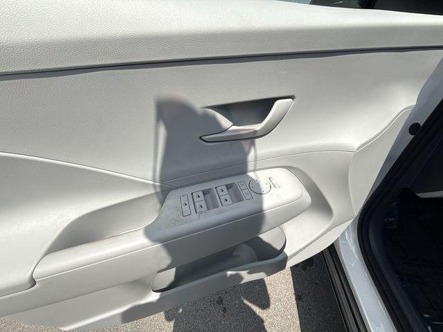 New 2026 White Hyundai SEL Sport AWD image 13