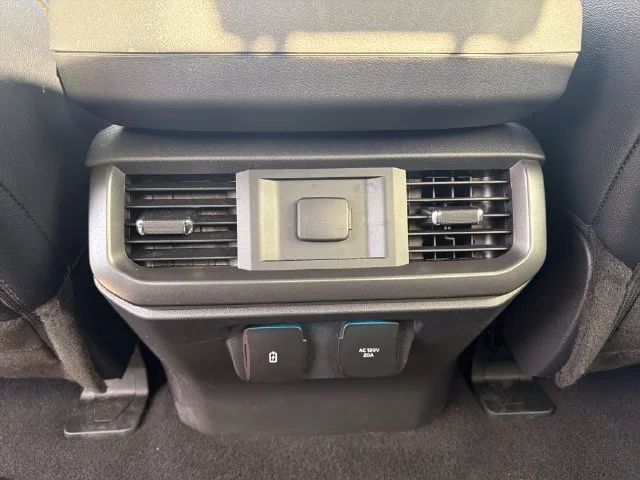 Used 2025 White Ford Tremor image 19