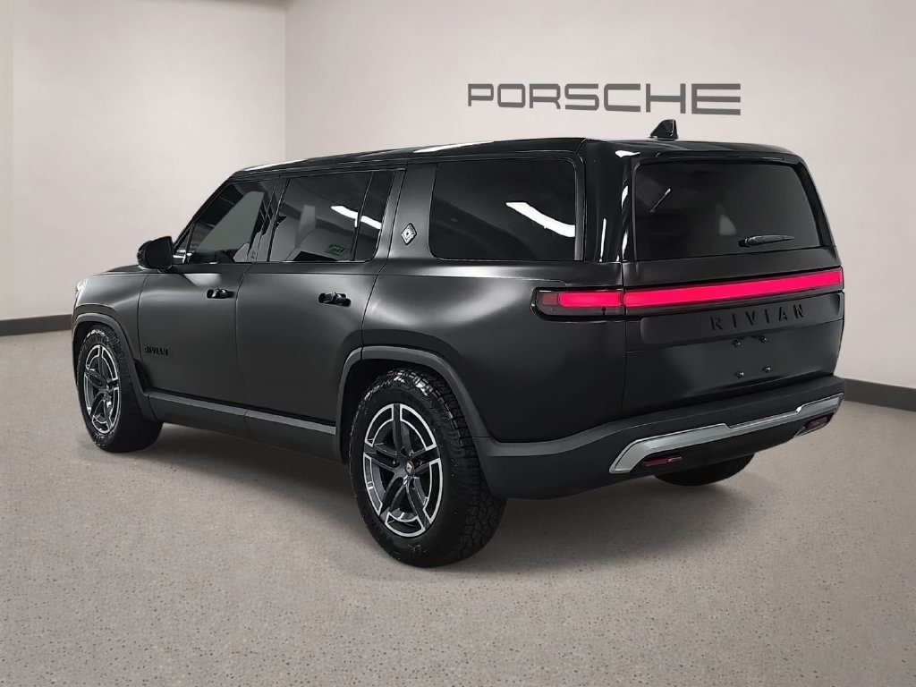 Used 2025  Rivian Adventure Dual Motor Standard Pack image 3